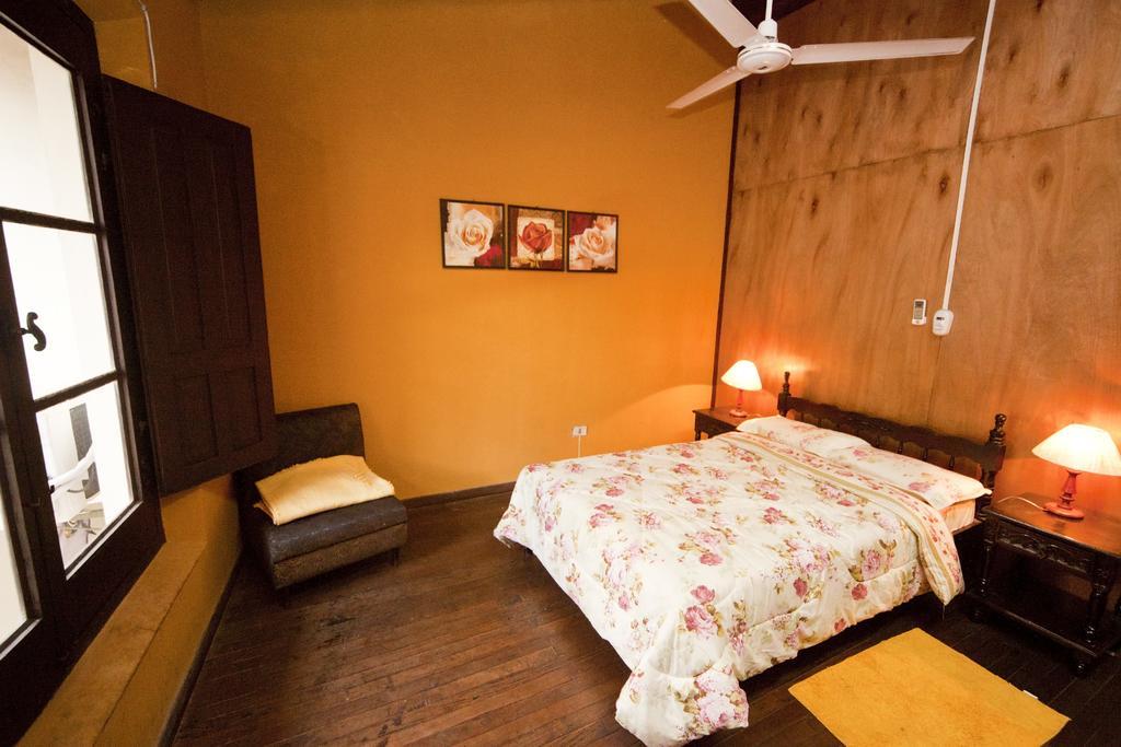 Black Cat Hostel 아순시온 외부 사진