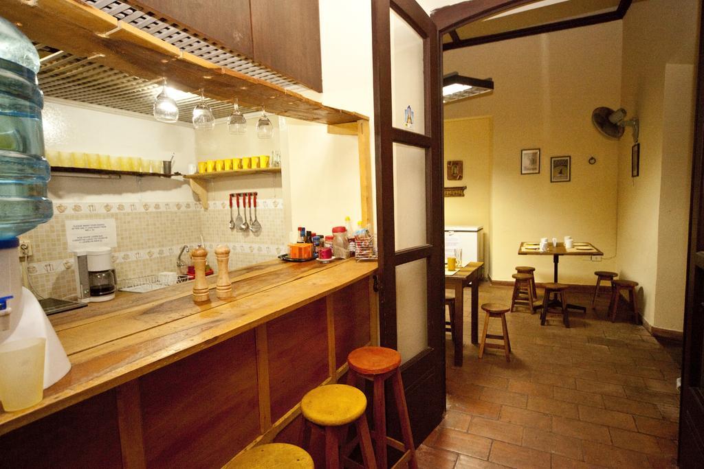 Black Cat Hostel 아순시온 외부 사진