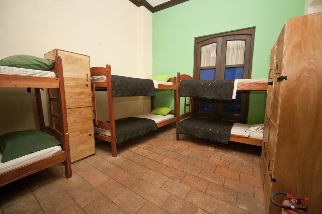 Black Cat Hostel 아순시온 외부 사진