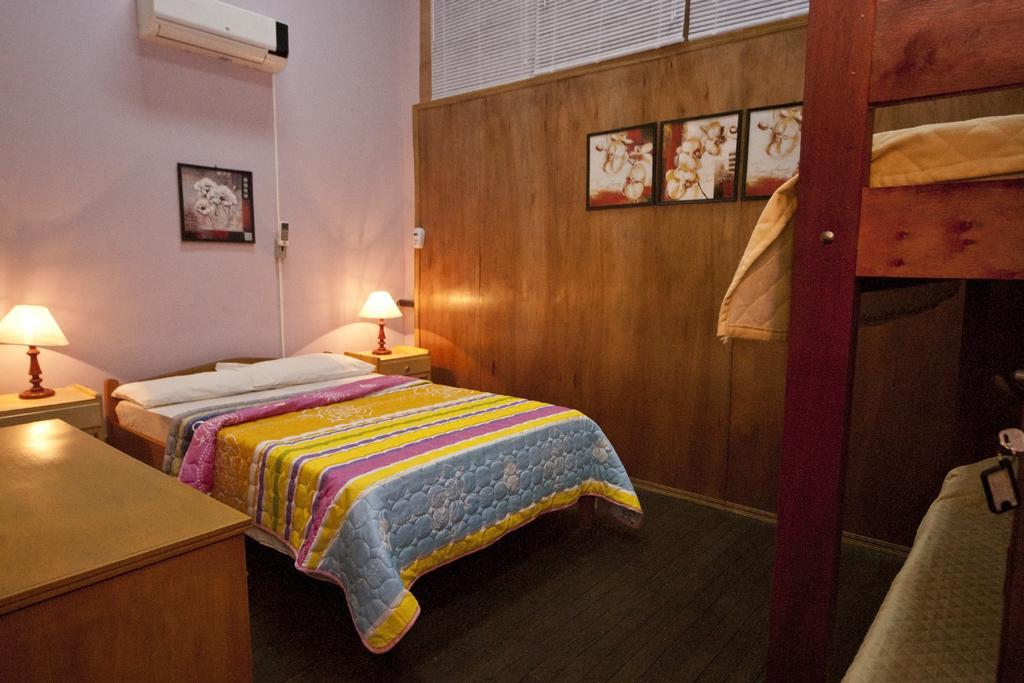 Black Cat Hostel 아순시온 외부 사진
