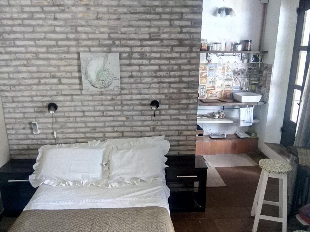 Black Cat Hostel 아순시온 외부 사진