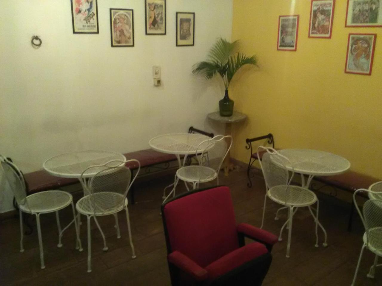 Black Cat Hostel 아순시온 외부 사진